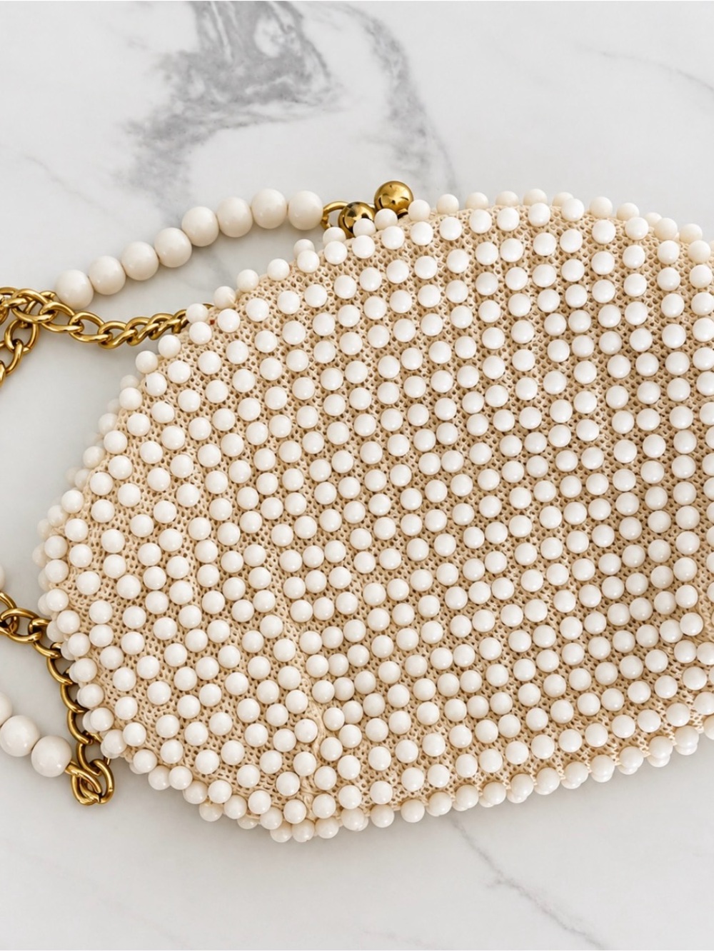 Vintage white Beaded Cream Shoulder Bag with Gold Chain